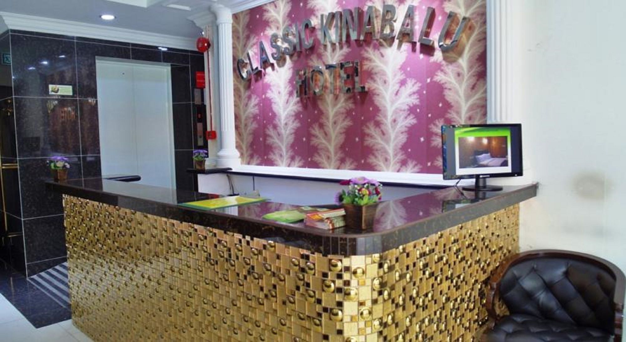 Classic Kinabalu Hotel Kota Kinabalu Eksteriør billede
