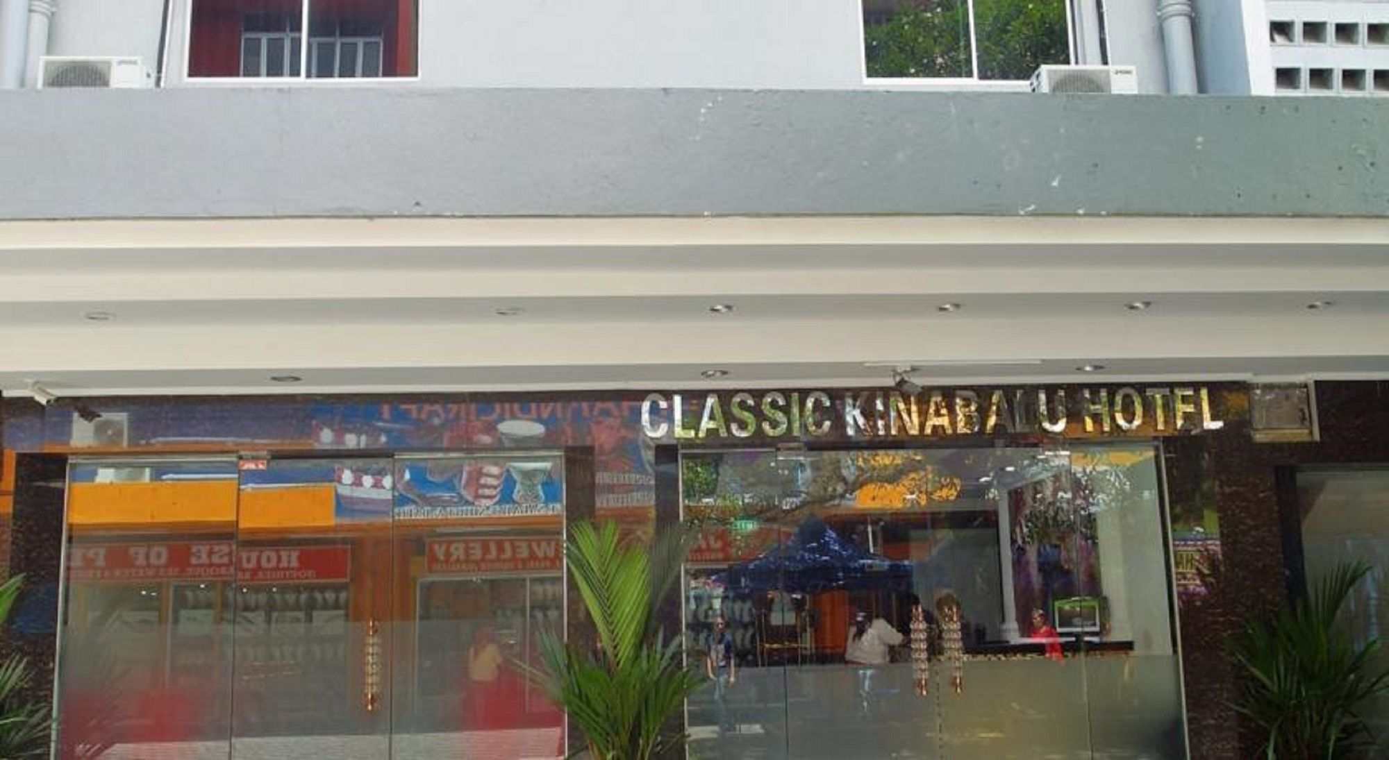 Classic Kinabalu Hotel Kota Kinabalu Eksteriør billede
